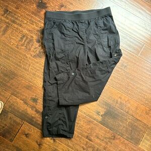 Poplin Cropped Pants Chico’s. Size 2.5 ( size 14) black